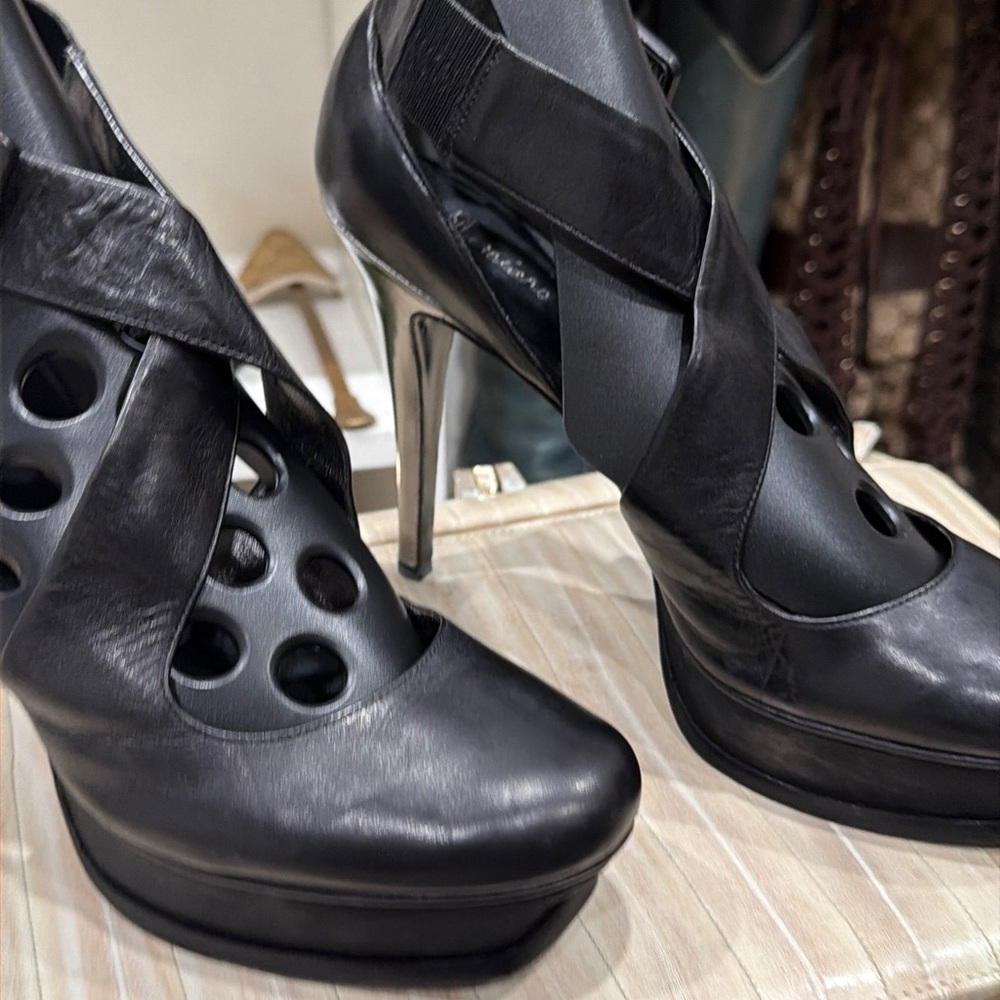 Elegant Black Platform Heels
